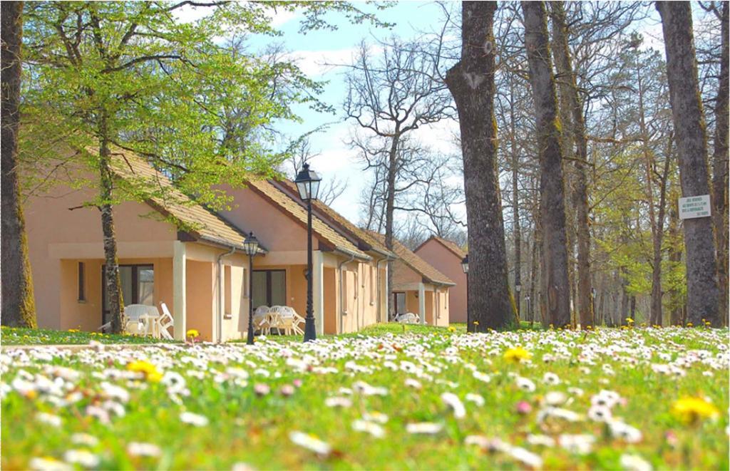 Vvf Perigord Sorges-En-Perigord Hotell Eksteriør bilde