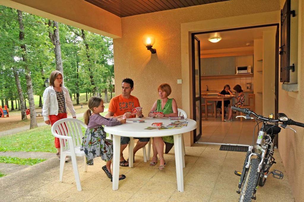 Vvf Perigord Sorges-En-Perigord Hotell Eksteriør bilde